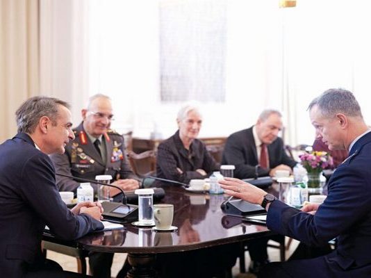 Μεγάλη Εθνική Προδοσία : Παραδόθηκε μέσω των 2 νέων Νατοϊκών στρατηγείων (Κων/λη , Άδανα) η Μεσόγειος στην Τουρκία