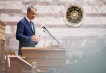 Υποχώρηση Μητσοτάκη: Προς απόσυρση το ασυμβίβαστο βουλευτών-υπουργών μετά τις αντιδράσεις