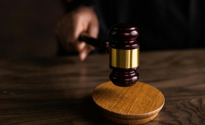 Πρωτοφανής δικαστική νίκη: To fund κόκκινων δανείων δεν έδινε… IΒΑΝ για να πληρώσει δανειολήπτρια
