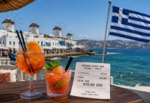 Ανήκουστο και αδιανόητο : 876 δολάρια για δύο ποτά – Εξοργίζει η απληστία της Μυκόνου – Ο Έλληνας δεν βλέπει διακοπές, μόνο… ακρίβεια