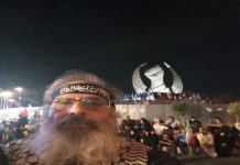 Ιράν: Ομιλία του Αλφόνσου Πάγκα (ΔΗ.Κ.Ε.Α.) στην πλατεία Ενγελάμπ της Τεχεράνης