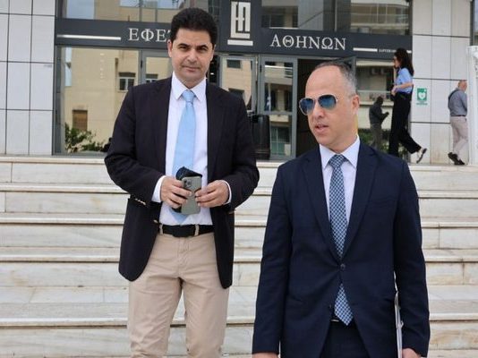 Σκάνδαλο υποκλοπών: Στο ΕΔΔΑ ο Κουκάκης για την παρακολούθησή του από ΕΥΠ – Predator