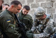 «Κεραυνοί» της ρωσικής Βοστόκ κατέκαψαν εξοπλισμό των ΗΠΑ με Ουκρανούς και Αμερικανούς μισθοφόρους(βίντεο)