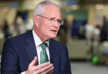 «Καμπάνα» από ExxonMobil και Chevron: Για καιρό οι υψηλές τιμές στα καύσιμα-Η κυβέρνηση αδιαφορεί-Περήφανη για πλεόνασμα ληστείας και κερδοσκοπίας!
