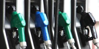 Η Γαλλία ξεμένει από καύσιμα: Ένα στα εννέα πρατήρια χωρίς βενζίνη ή ντίζελ.