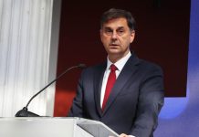 Η προκλητική κυβερνητική αλαζονεία και αμετροέπεια , ο Θεοχάρης , οι ”εμίρηδες”, οι νοικοκύρηδες και οι κακομοίρηδες…