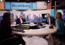 Μητσοτάκης στο Bloomberg: Δεν βγαίνει για μείωση στο φόρο καυσίμων, έχει για τους εφοπλιστές