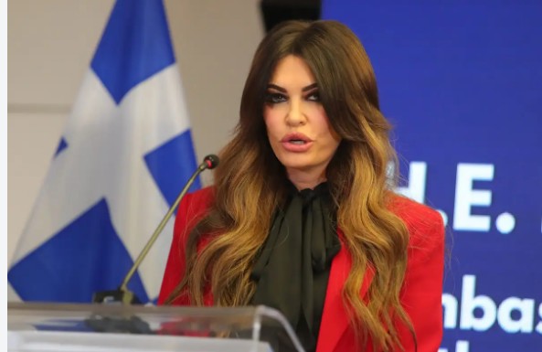 Π.Λαφαζάνης : Να κηρυχθεί ανεπιθύμητη και να απελαθεί τώρα από την Ελλάδα η προκλητική Αμερικανίδα πρέσβης
