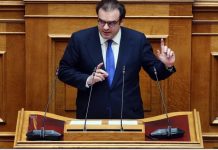 Νέος νόμος για δανειολήπτες σε καθυστέρηση, ο οποίος προβλέπει ”ημίμετρα” που συνεχίζουν τη ληστεία των Funds