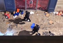 Η απολυτη παρακμη Βίντεο: Αστυνομικοί στην Γαλλία λεηλατούν εμπορικά καταστήματα!