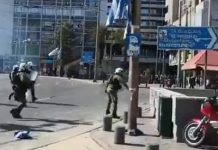 ΕΔΕ για τον άνδρα των ΜΑΤ που έριξε κρότου λάμψης στο μετρό στην Ομόνοια – Το βίντεο ντοκουμέντο