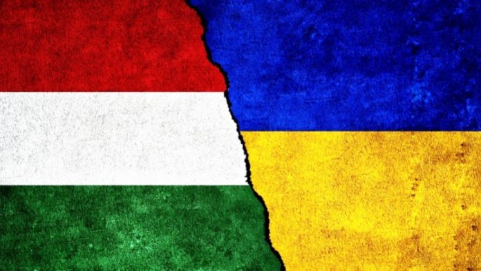 0-2.jpg1